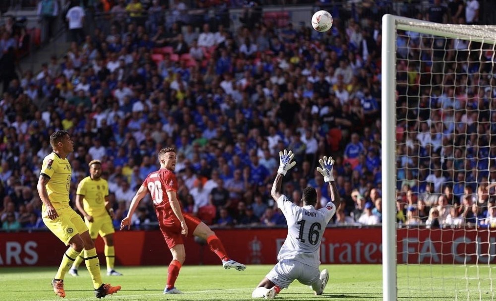 公牛大胜独行侠终结连败